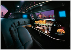 Lincoln-Stretch-Limo-Interior